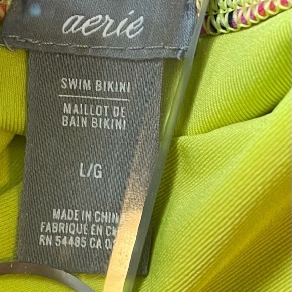 AERIE multicolored/ rainbow Aztec bikini bottom - Picture 8 of 9